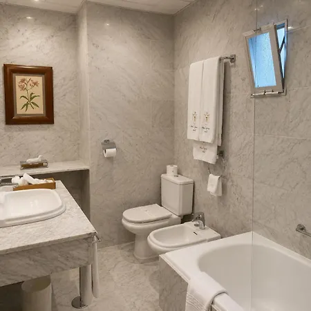 Inglaterra Hotel 4*